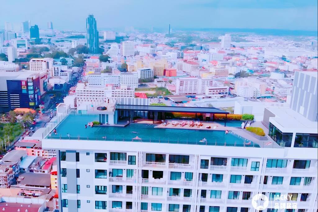 Sea View 2 Bed Room Condo @ Central Pattaya Exteriér fotografie