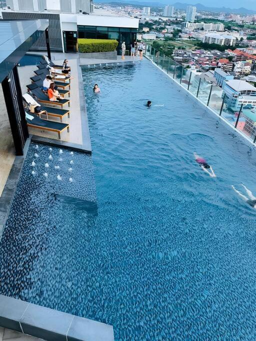 Sea View 2 Bed Room Condo @ Central Pattaya Exteriér fotografie