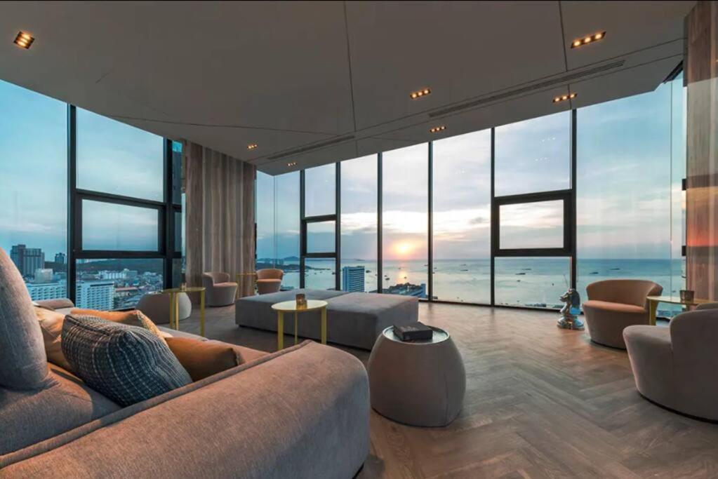 Sea View 2 Bed Room Condo @ Central Pattaya Exteriér fotografie